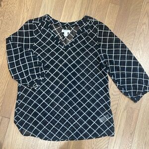 Sheer 3/4 sleeve blouse